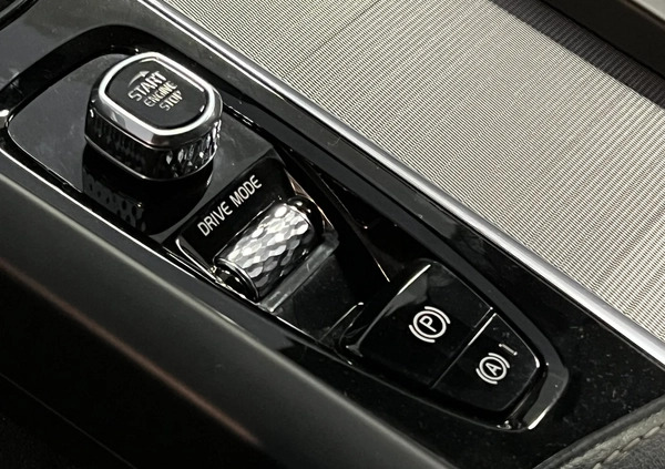Volvo S60 cena 167900 przebieg: 24000, rok produkcji 2021 z Pszczyna małe 631